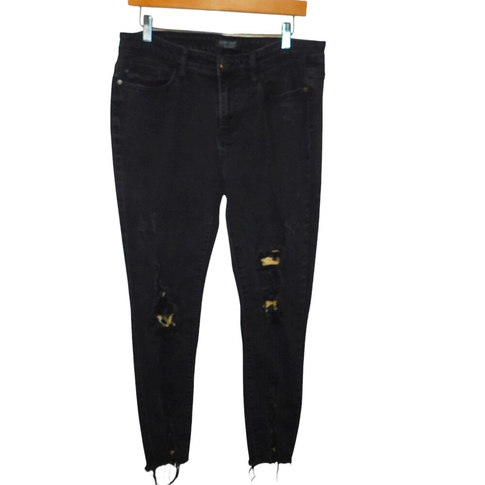 Judy Blue Black Animal Print Patch Distressed Skinny Jeans Size 13/31